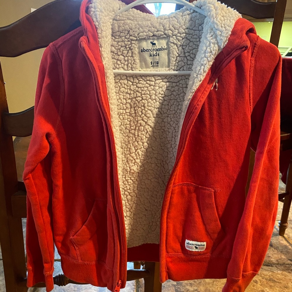 Boys Abercrombie kids red Sherpa hoodie